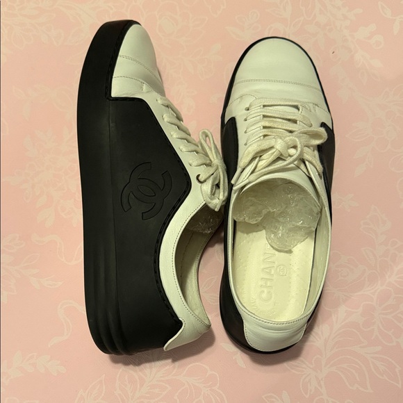 CHANEL Shoes - CHANEL Monochrome Lace-Up Sneakers